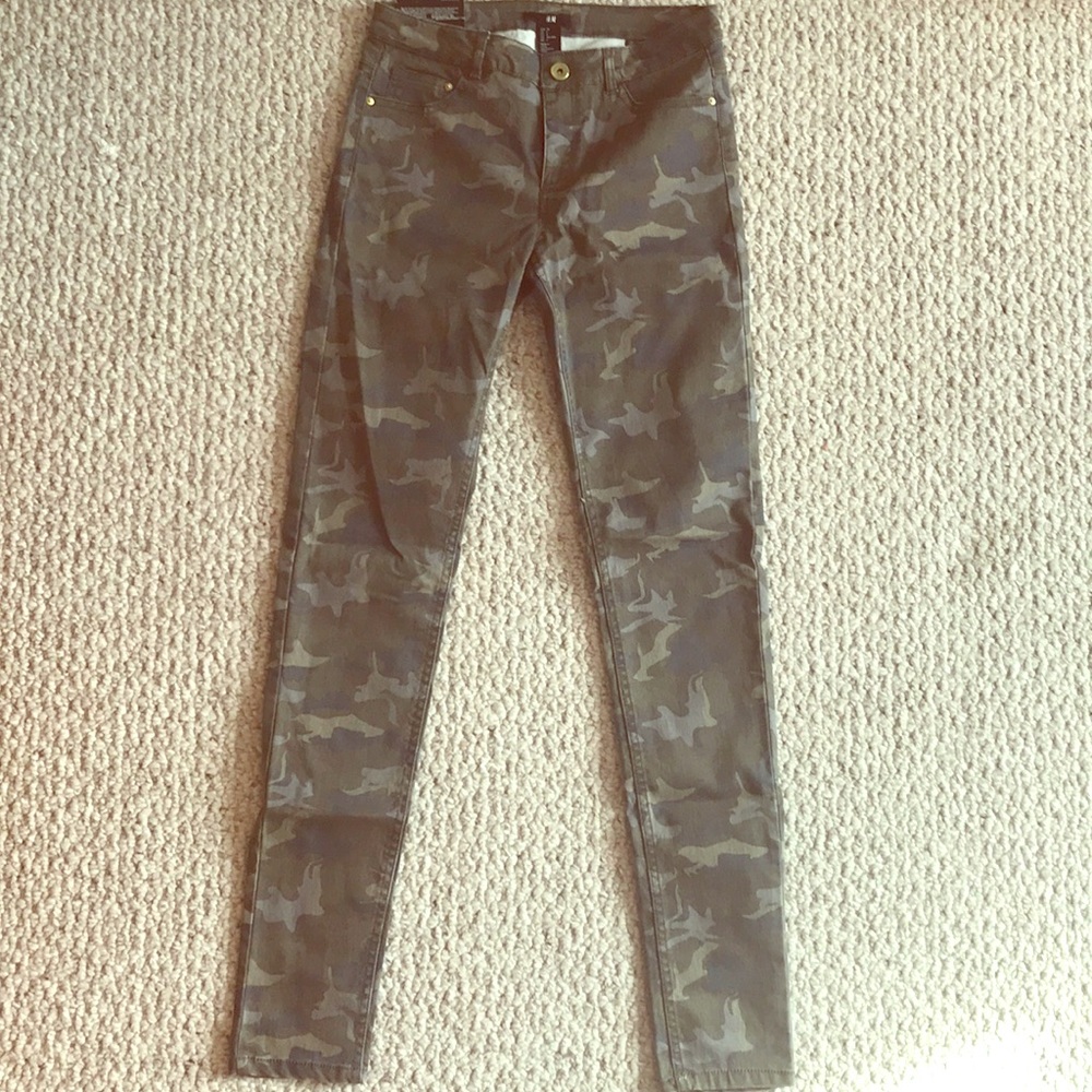 H&M skinny Camo